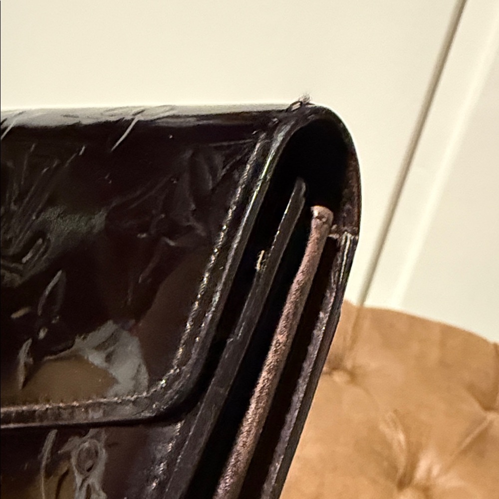Louis Vuitton Vernis Aubergine wallet 💜💜 - Picture 10 of 12